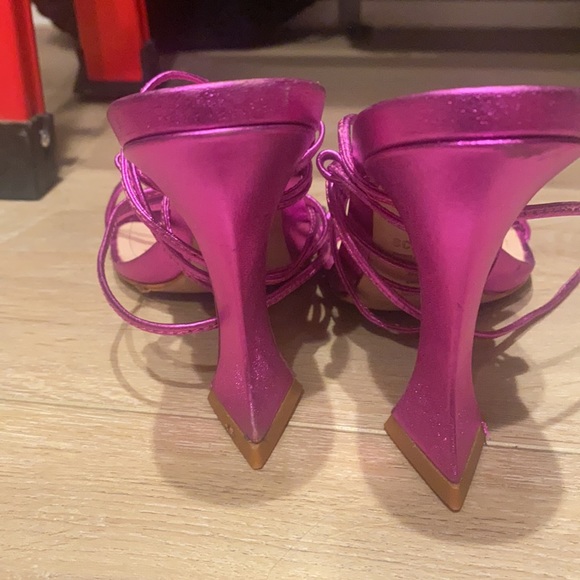 Schultz shoes - Picture 5 of 5